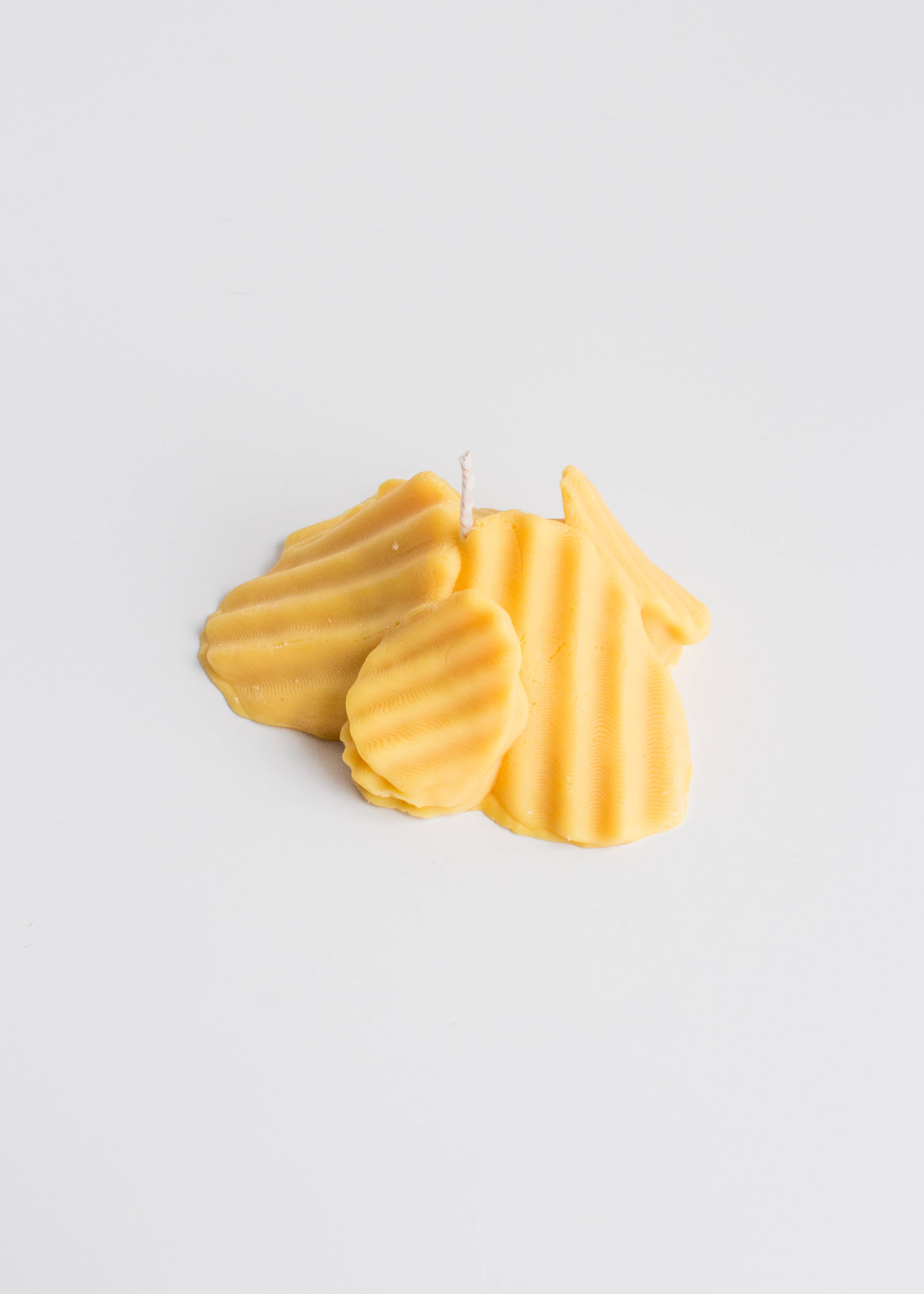 HereThe Crinkle Crisps Candle