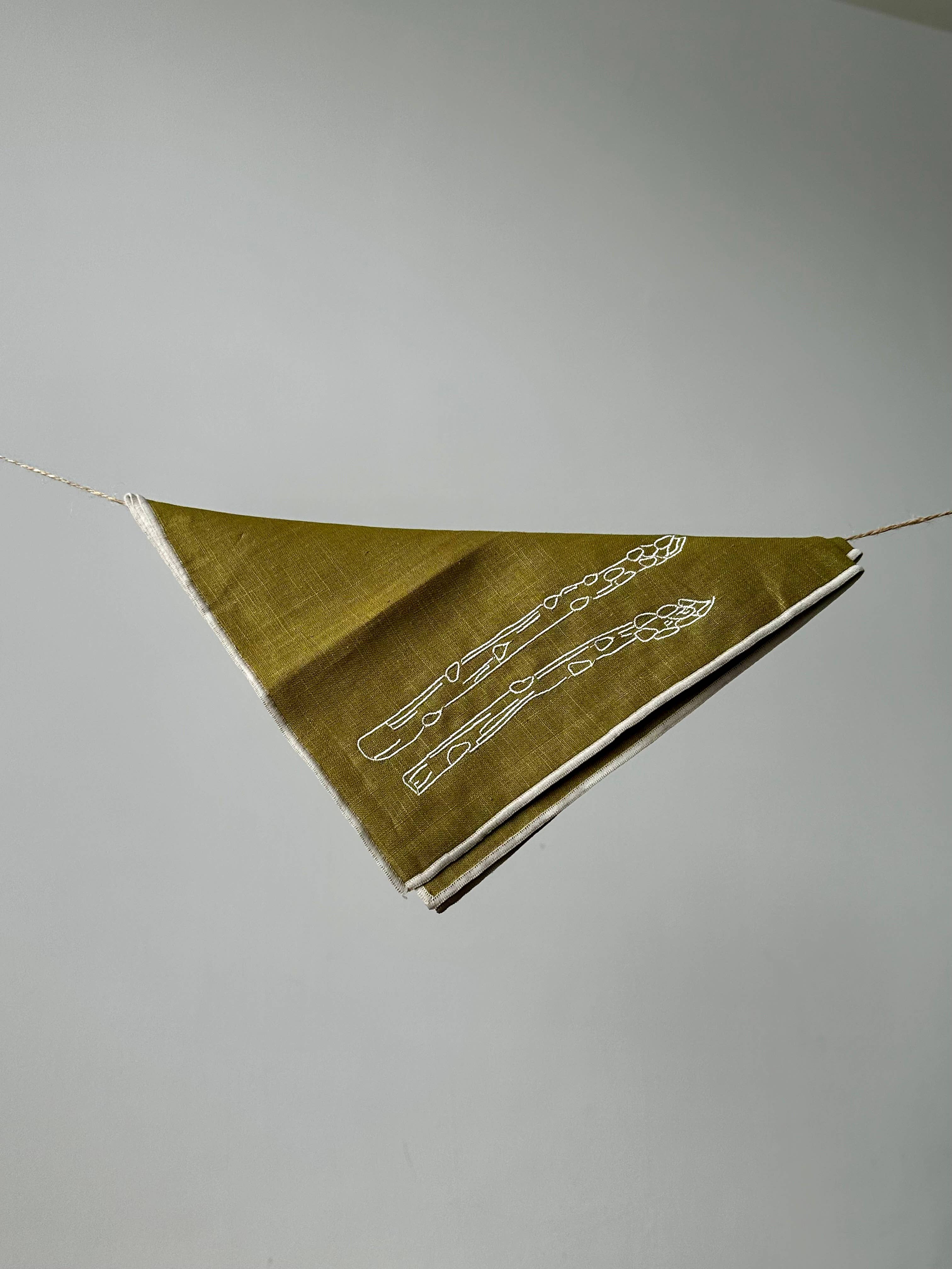 HereThe Linen Blend Napkins - Asparagus (set of 2)