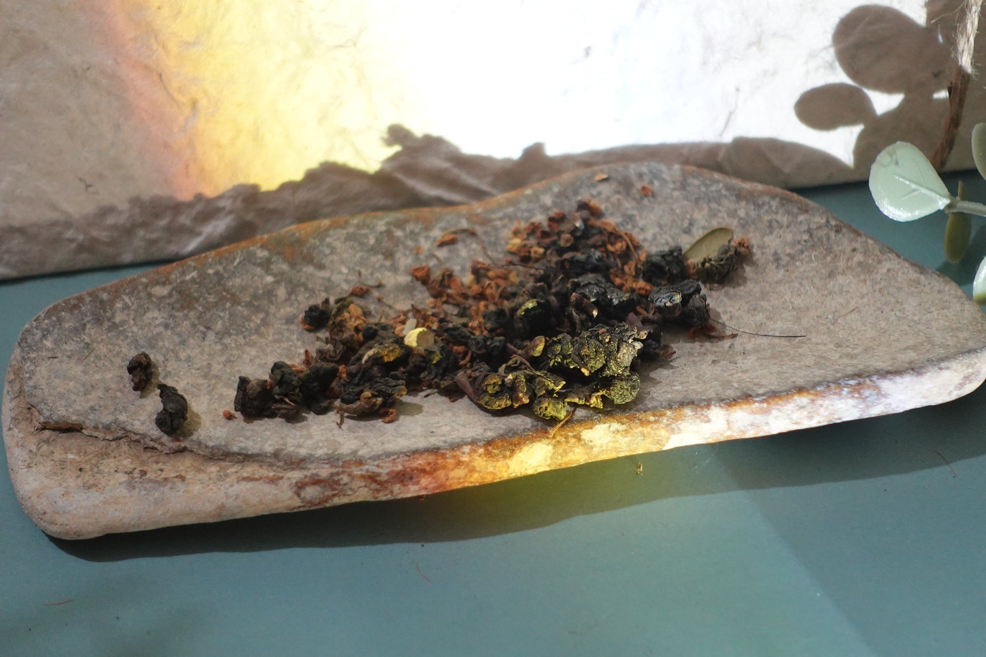 HereThe Osmanthus Oolong – 110g Loose Leaf