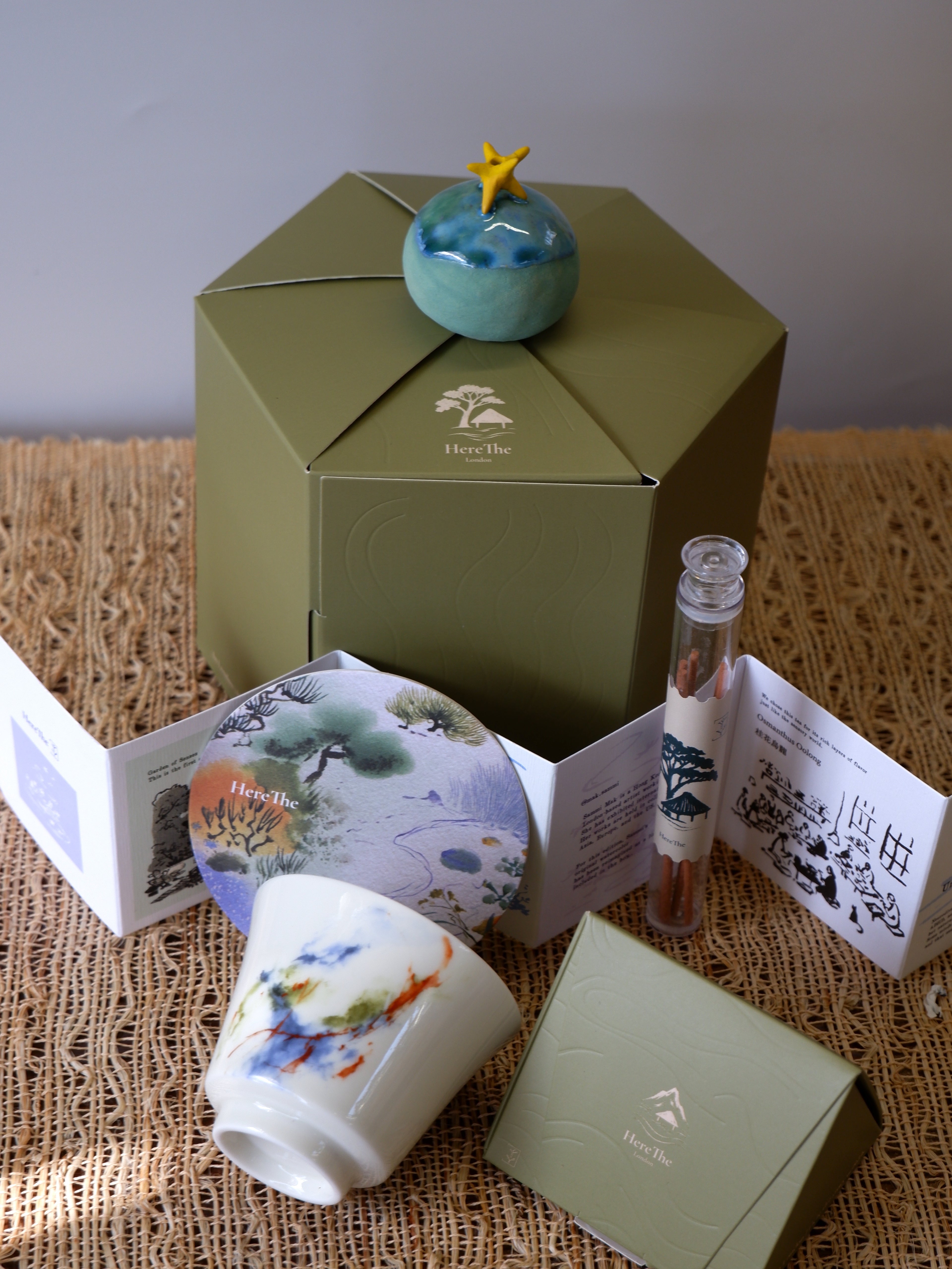[Limited] Edition 01 Garden of Senses Tea Box