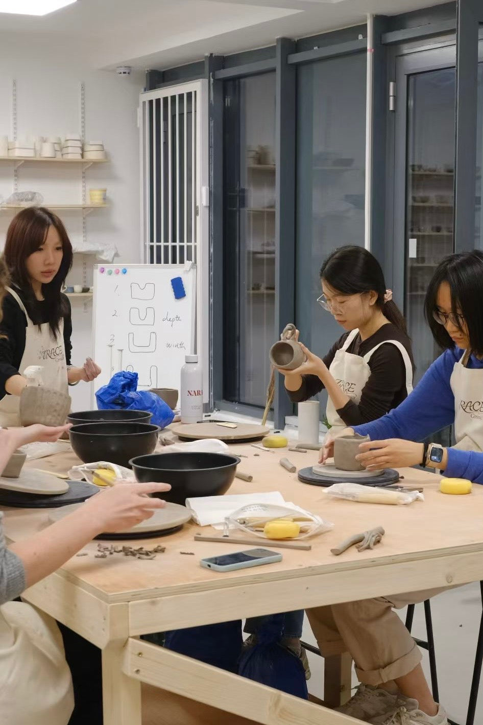 HereThe Event No.005 — Clay Workshop | Handbuild a Cup & Paint a Tray (Oct 4, London)